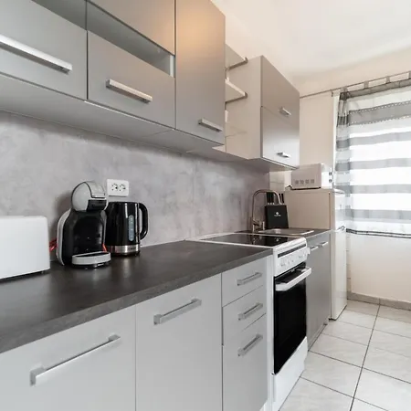 Apartment Grand Apartmanhaz