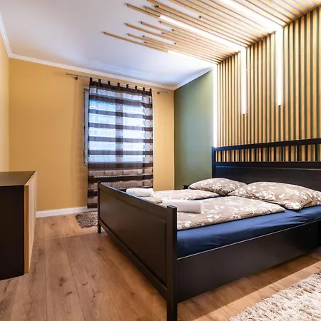 Grand Apartmanhaz