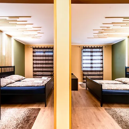 Grand Apartmanhaz Apartment *