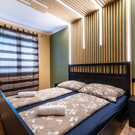 Grand Apartmanhaz Apartment *