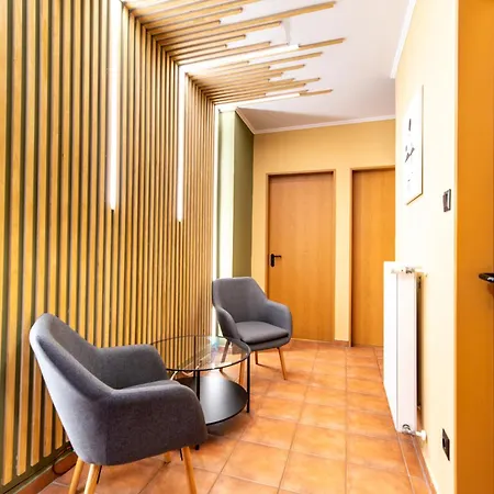 Grand Apartmanhaz * Gyenesdias