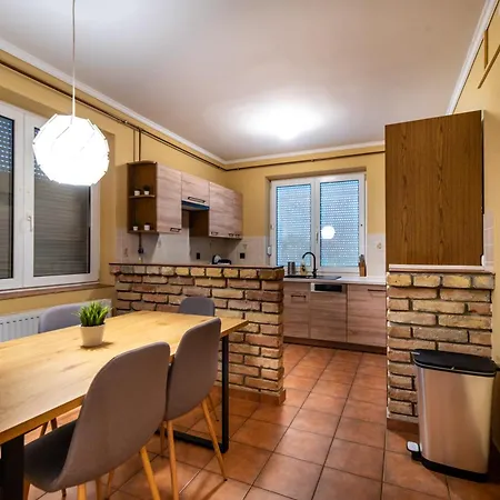 Grand Apartmanhaz